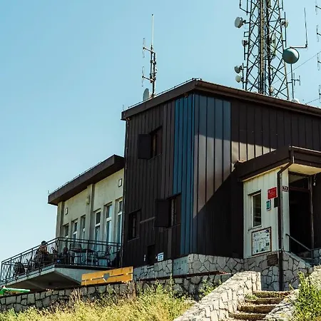 Hostel Tumova Koca Na Slavniku Podgorje (Koper)