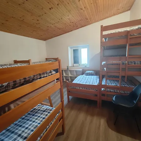 Tumova Koca Na Slavniku Podgorje (Koper)